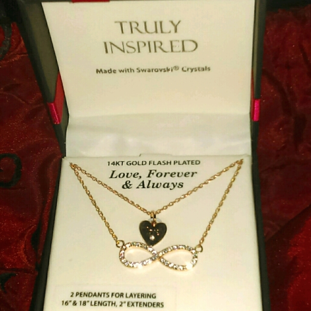 NWTS GOLD PLATED LOVE NECKLACE